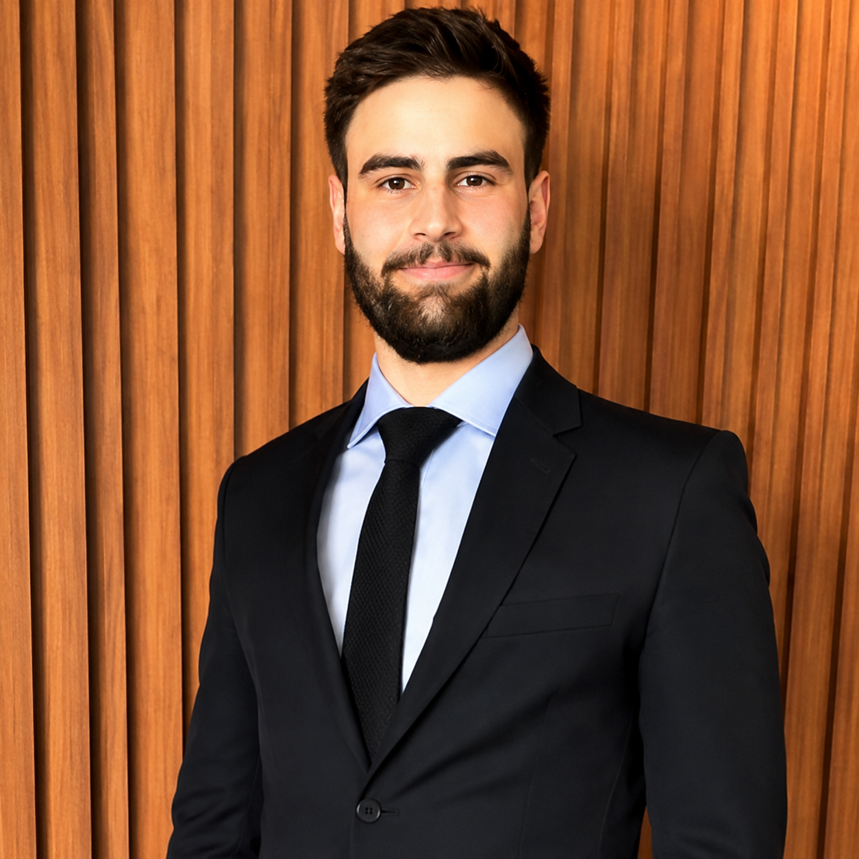 Dr. Natan Iague Molina — Advogado